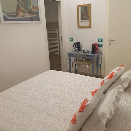 安提可若旅馆 3* 蒙特罗索阿尔马雷